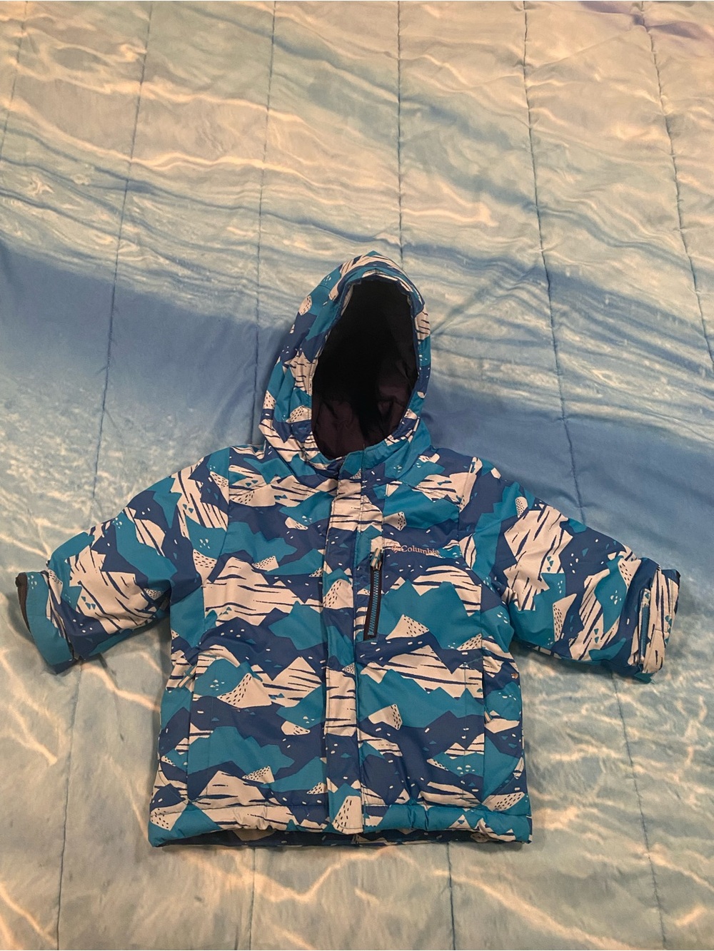 Columbia Blue and White Patterned Kids Winter Jacket